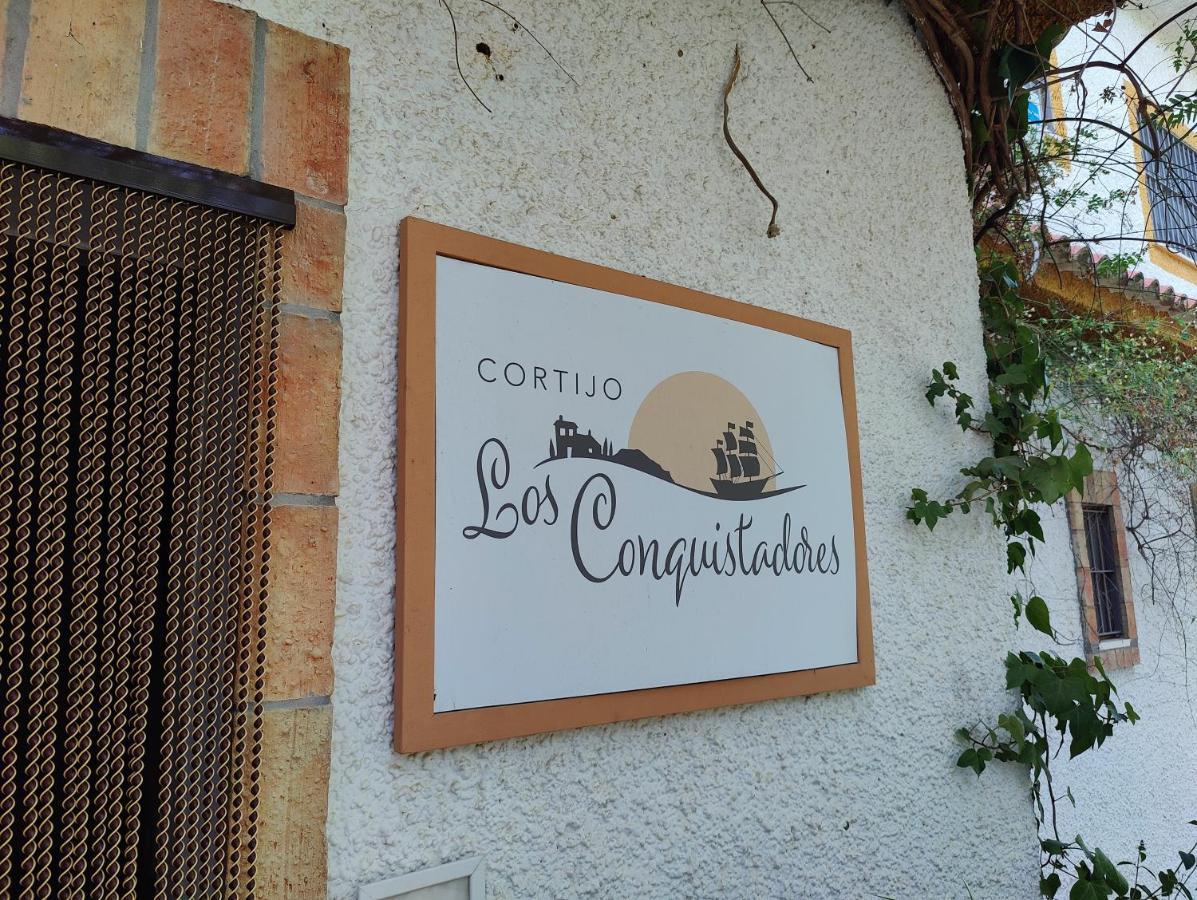 Cortijo Los Conquistadores Лусена-дель-Пуэрто Экстерьер фото